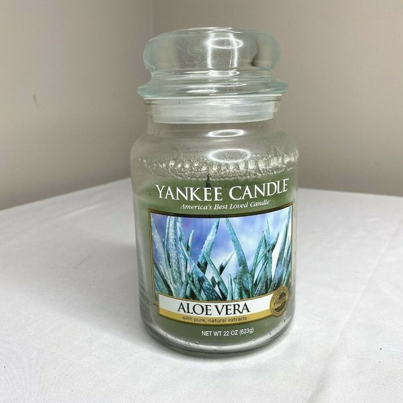Yankee Candle Aloe Vera 22 oz. Jar